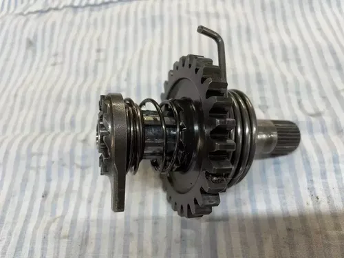 2000 Suzuki RM125 Kick Start Starter Gear And Shaft Kicker RM 125
