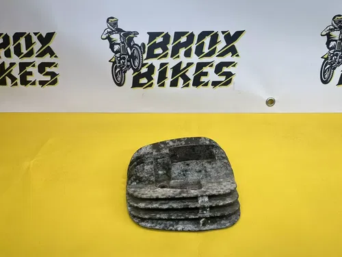 1982 1983 Yamaha YZ100 YZ 100 Cylinder Head