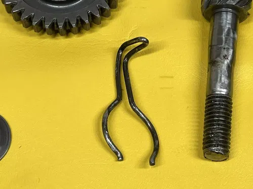 1980 Suzuki RM50 RM 50 Kick Start Starter Kickstarter Shaft Gear Spring