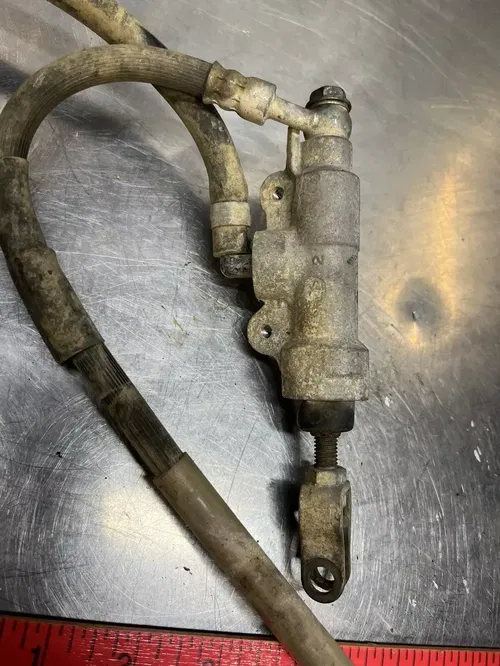 1990 Kawasaki KDX200 KDX 200 Rear Brake Caliper Master Hose Complete