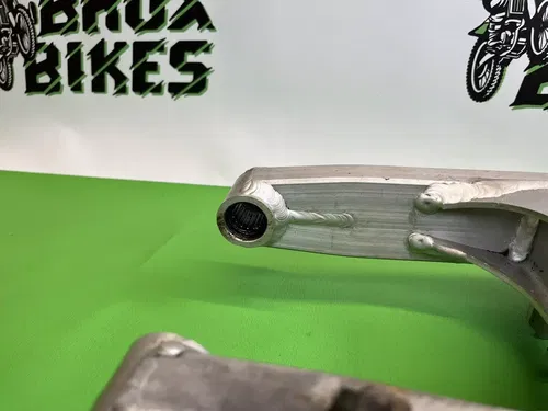 1986 Kawasaki KX80 KX 80 Swing Arm Swingarm