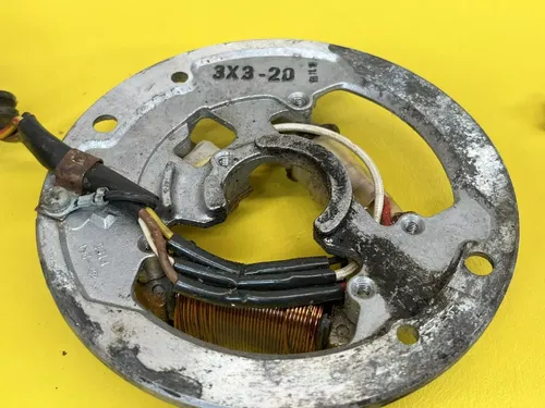 1982 Yamaha YT125J YT125 YT 125 125J Tri Moto Stator Generator