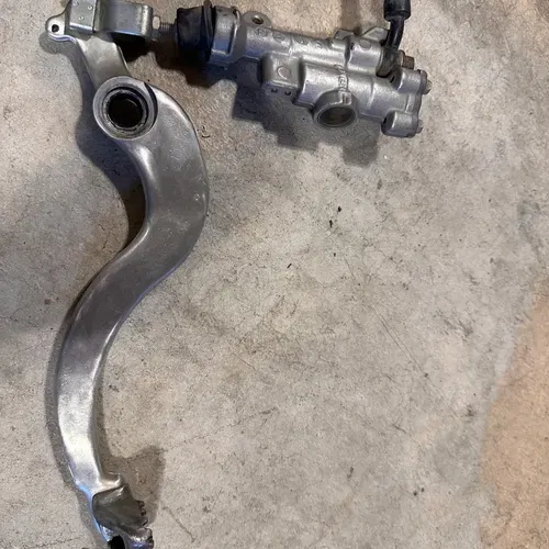 2004 CR 125 Rear Brake System 
