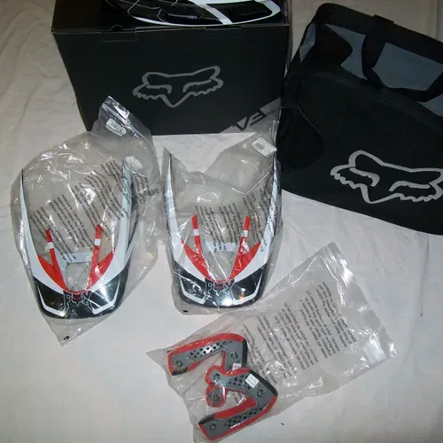 Fox v3 cheek best sale pads