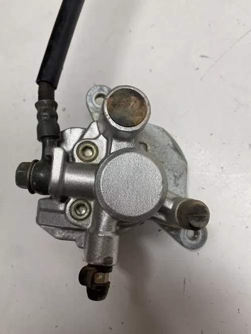 2003 03 Yamaha YZ85 yz 85 Yz GOOD Rear Back Brake Caliper Master Pedal Lever