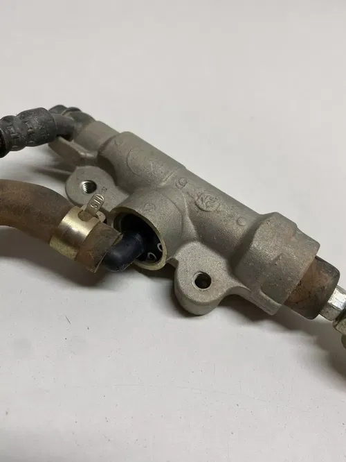 2003 03 Yamaha YZ85 yz 85 Yz GOOD Rear Back Brake Caliper Master Pedal Lever