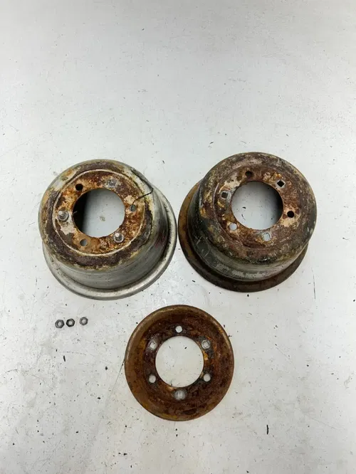 1983 83 Yamaha Tri-Moto 125 YT125 K STRAIGHT Front Wheel Rim  9 X 8.5.