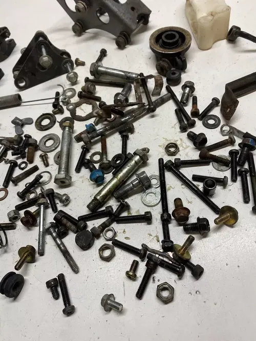 1993 93 Yamaha XT350B xt 350 LOT Bolts Hardware Boot Line Spring Engine Mount