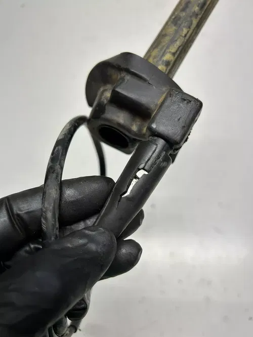 2002 02 Kawasaki KX65 Kx 65 -A OEM Throttle Cable Mount Perch Tube Assembly