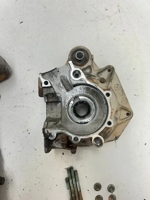 05 2005 Polaris Predator 90 2 Stroke OEM GOOD Case Cases Crankcase Engine Motor