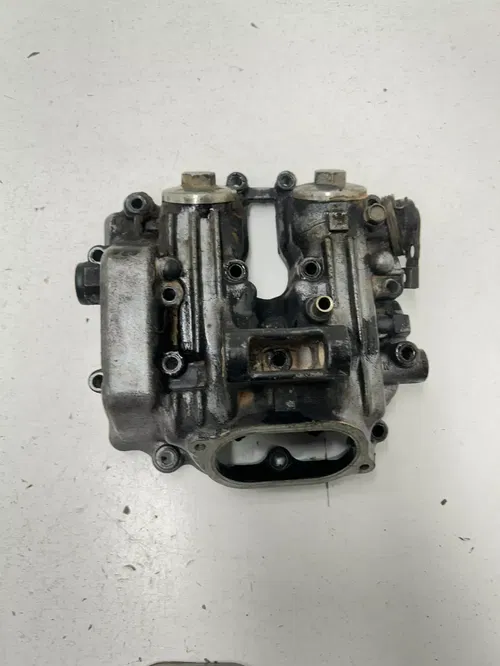 85 1985 Yamaha XT600 Xt 600 OEM LOT Cylinder Head Cap Cam Valve Cover READ DESC