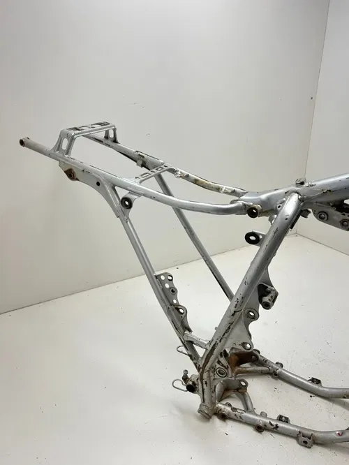 2002 02 Honda Xr200r xr 200 r  Main Frame Body Assembly Chassis BOS! READ