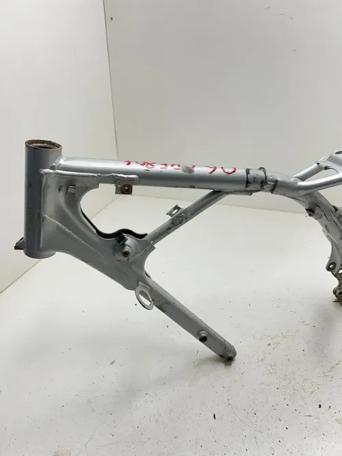 2006 06 Honda Crf80f CRF 80 F OEM Main Frame Body Assembly Chassis BOS! READ