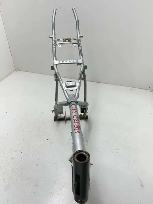 2006 06 Honda Crf80f CRF 80 F OEM Main Frame Body Assembly Chassis BOS! READ