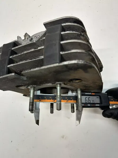 1979 79 YAMAHA IT 175 It175 OEM DECENT! 66.7mm Bore Cylinder Jug Head READ DESCR