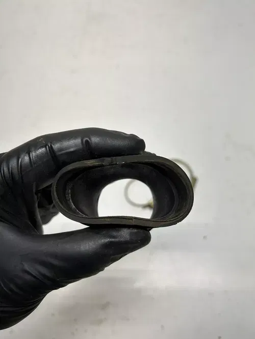 1990 90 Yamaha RT180 RT 180 rt OEM GOOD RUBBER! Air Box Intake Boot Clamps NICE3