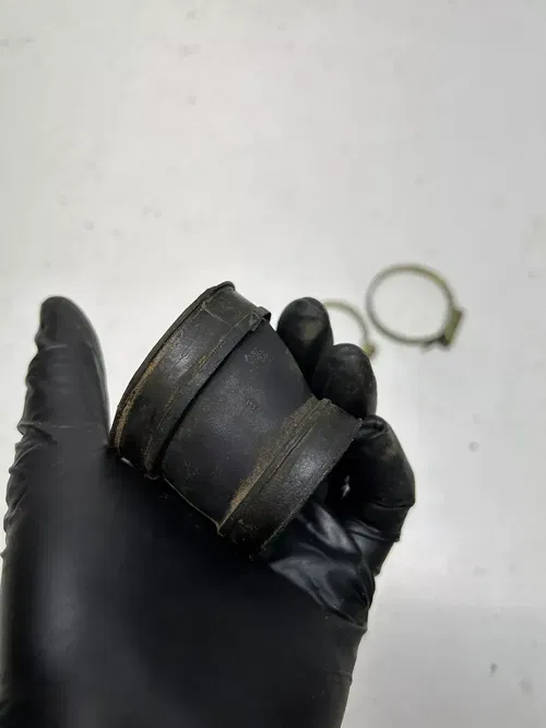 1990 90 Yamaha RT180 RT 180 rt OEM GOOD RUBBER! Air Box Intake Boot Clamps NICE3