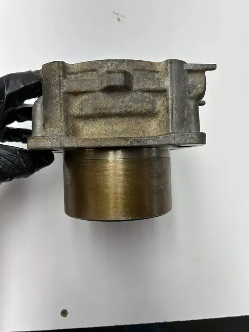 2018 CAN AM DEFENDER HD10 XT OEM RUSTY! CORE! Cylinder Jug Front Rear