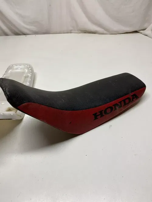 2002 02 Xr50 R Honda 50 Oem Seat Saddle Pan Free US Ship