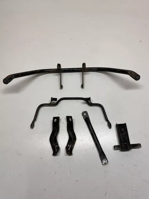 1983 83 SUZUKI QUADRUNNER 125 LT125 D Fender Mount Support Engine LOT Free Ship