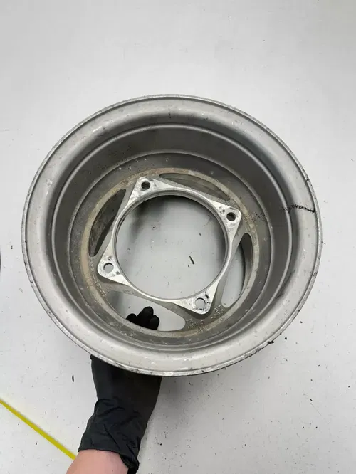 2006 06 Polaris Outlaw 500 ITP AFTERMARKET STRAIGHT Rear Back Wheel Rim 8 X 9.5
