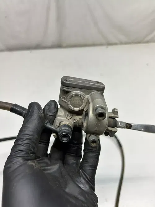 2000 HONDA CR250R cr 250 r OEM GOOD! Front Brake Caliper Master Cyl Line Lever