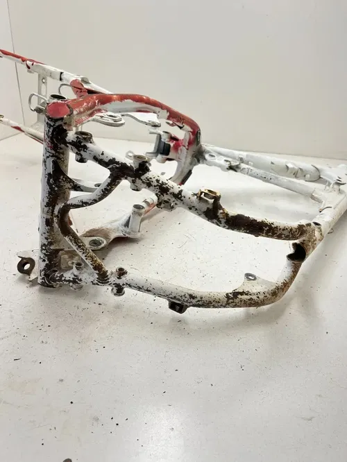 1996 96 Honda XR200R Xr 200 r OEM Main Frame Body Assembly Chassis BOS! READ