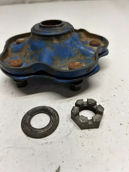 1990 90 SUZUKI LT500R lt 500 r Quadzilla Rear Back Wheel Hub Lugs Axle Cap Nut