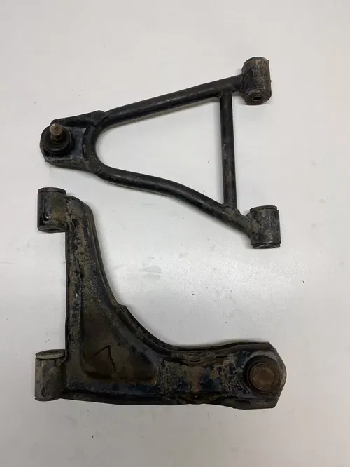 1993 93 YAMAHA BIG BEAR 350 4x4 FRONT LEFT A-ARMS UPPER LOWER a arm