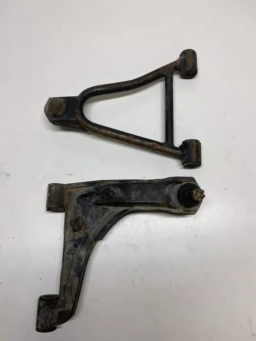 1993 93 YAMAHA BIG BEAR 350 4x4 FRONT LEFT A-ARMS UPPER LOWER a arm