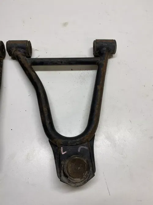 1993 93 YAMAHA BIG BEAR 350 4x4 FRONT LEFT A-ARMS UPPER LOWER a arm