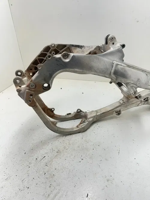 06 2006 Honda Crf 250 r CRF250R OEM Main Frame Body Assembly Chassis BOS! READ