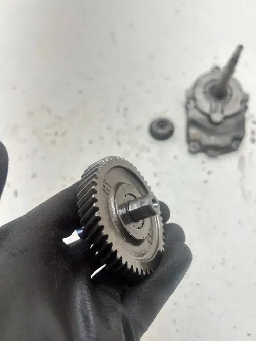02 2002 Polaris Sportsman 90 2 Stroke OEM Transmission Trans Shaft Gear Cover