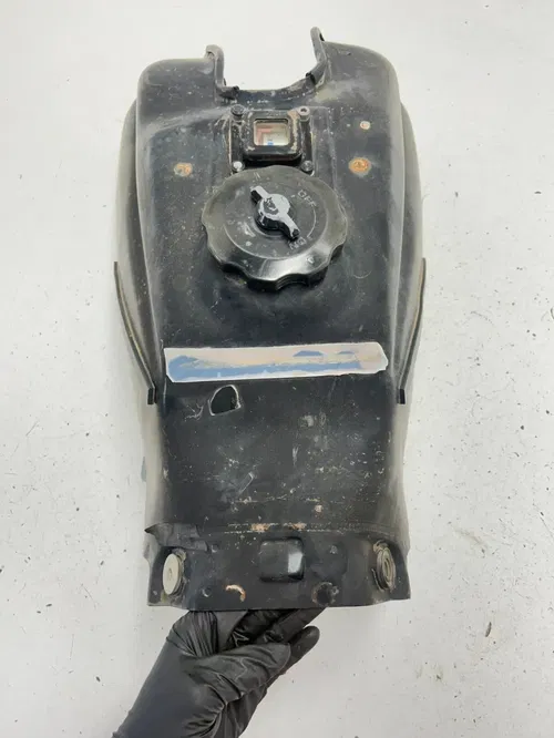 86 1986 Honda Fourtrax Trx 250 2x4 OEM Gas Tank Fuel Cell Cap Mounts READ