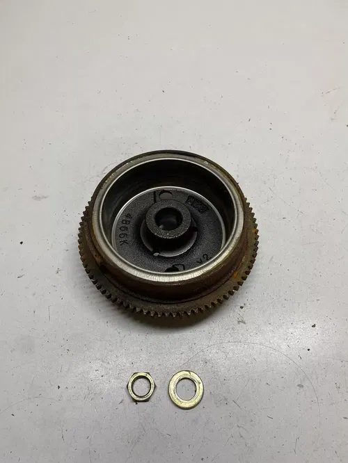 2004 04 Polaris ATP 500 4x4 atp LOT Flywheel Fly Wheel Nut Washer GOOD!