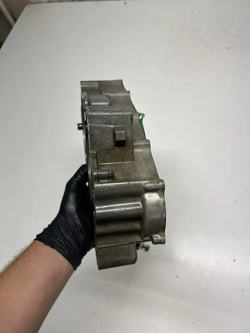 2007 07 Honda CRF450R crf 450 r OEM GOOD! Right Case Engine Motor Crankcase
