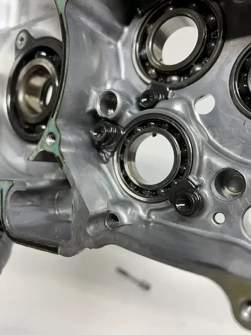2007 07 Honda CRF450R crf 450 r OEM GOOD! Right Case Engine Motor Crankcase