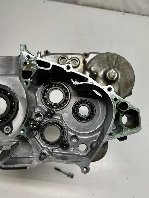 2007 07 Honda CRF450R crf 450 r OEM GOOD! Right Case Engine Motor Crankcase