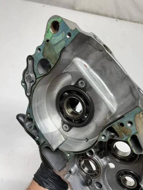 2007 07 Honda CRF450R crf 450 r OEM GOOD! Right Case Engine Motor Crankcase