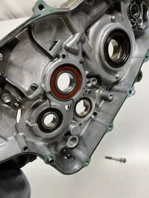 2007 07 Honda CRF450R crf 450 r OEM GOOD! Right Case Engine Motor Crankcase