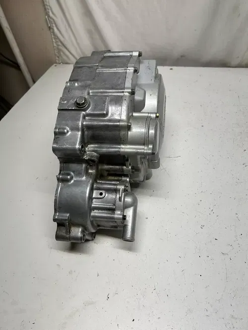 2005 05 Polaris Predator 500 OEM LOT Right Crankcase Case Clutch Cover Water Pum