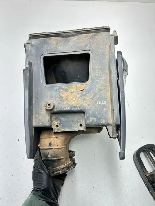 98 1998 Honda Xr400r XR 400 R OEM Airbox Air Box Filter Air Boot Lid Intake