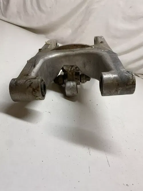 1996 96 KTM 300EXC 300 exc Swing Arm Linkage Chain Guide Free Ship