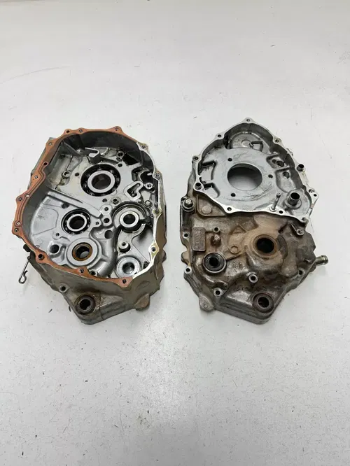 98 1998 Honda Xr400r XR 400 R OEM GOOD! Crank Case Cases L R Motor Engine Motor