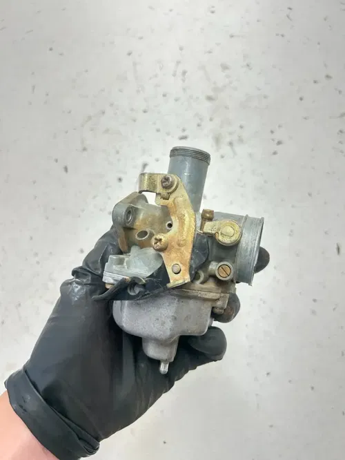 86 1986 Honda Fourtrax TRX200SX Trx 200 Sx OEM Carb Carburetor Bowl Body
