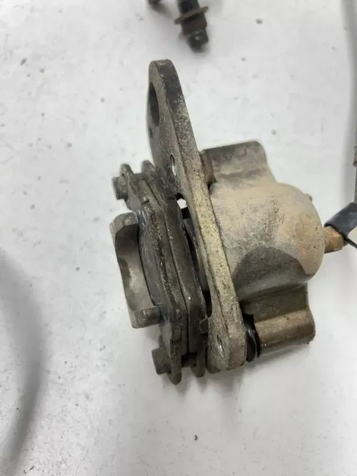 04 2004 Polaris Scrambler 500 4x4 OEM Front Rear Brakes Caliper Line Master