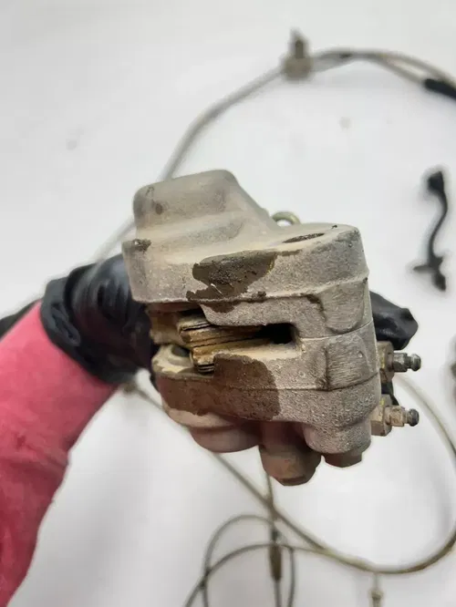 04 2004 Polaris Scrambler 500 4x4 OEM Front Rear Brakes Caliper Line Master