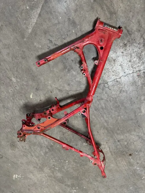 1983 83 Honda XL250R Xl 250 r OEM Main Frame Body Assembly Chassis READ DESCRIPT