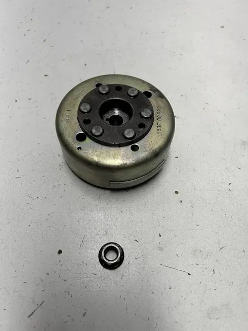 1998 98 YAMAHA WR400F Wr 400 f OEM LOT Flywheel Fly Wheel Magneto Ignition Nut