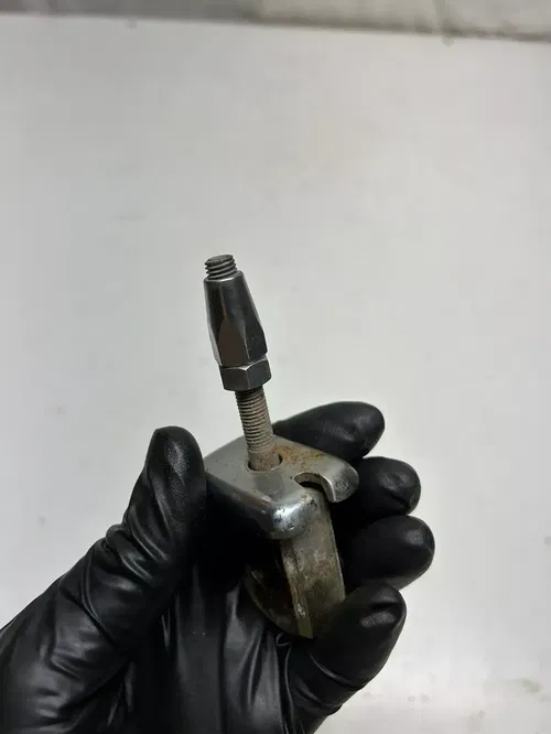 1982 82 HARLEY SHOVELHEAD LOWRIDER STURGIS FXB OEM Rear Back Belt Adjuster Block